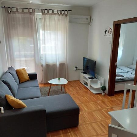 Apartamento Smiley 2 - Subotica Centar Exterior foto