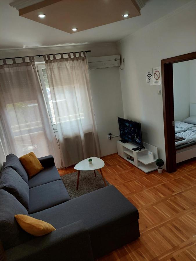 Apartamento Smiley 2 - Subotica Centar Exterior foto