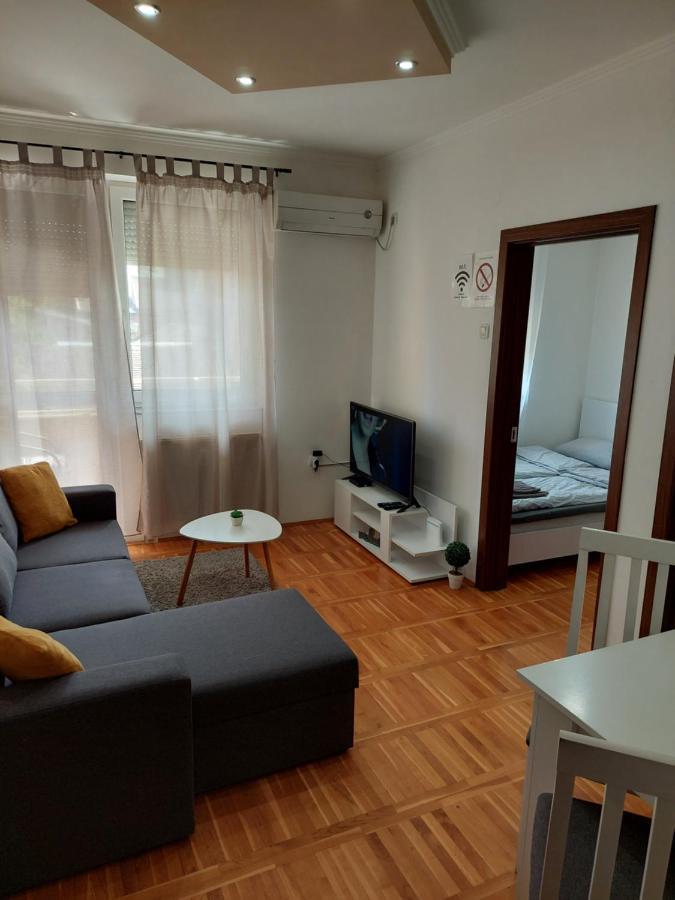 Apartamento Smiley 2 - Subotica Centar Exterior foto
